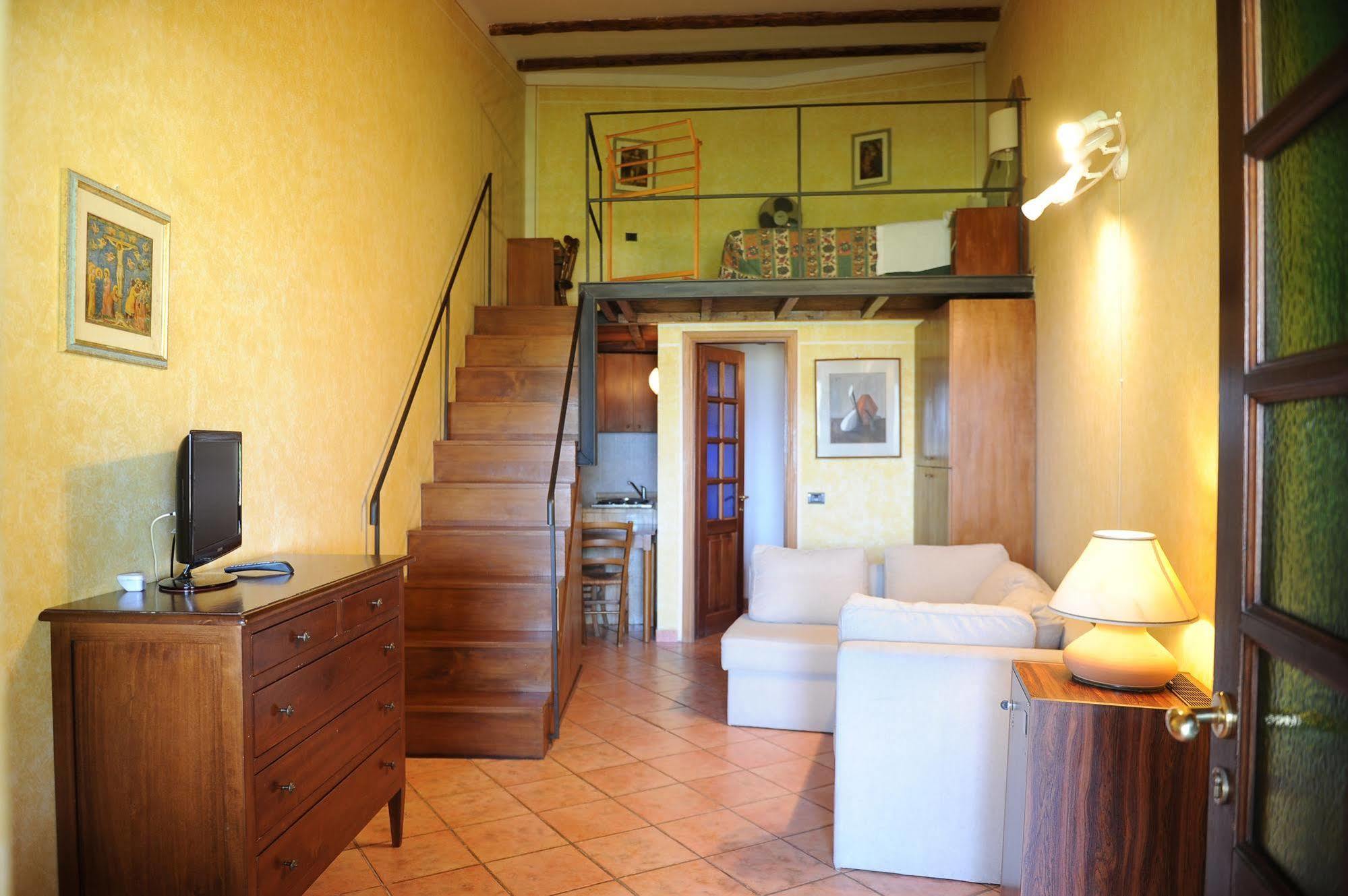 Il Poggio Dei Pettirossi Hotel Bevagna Exterior foto