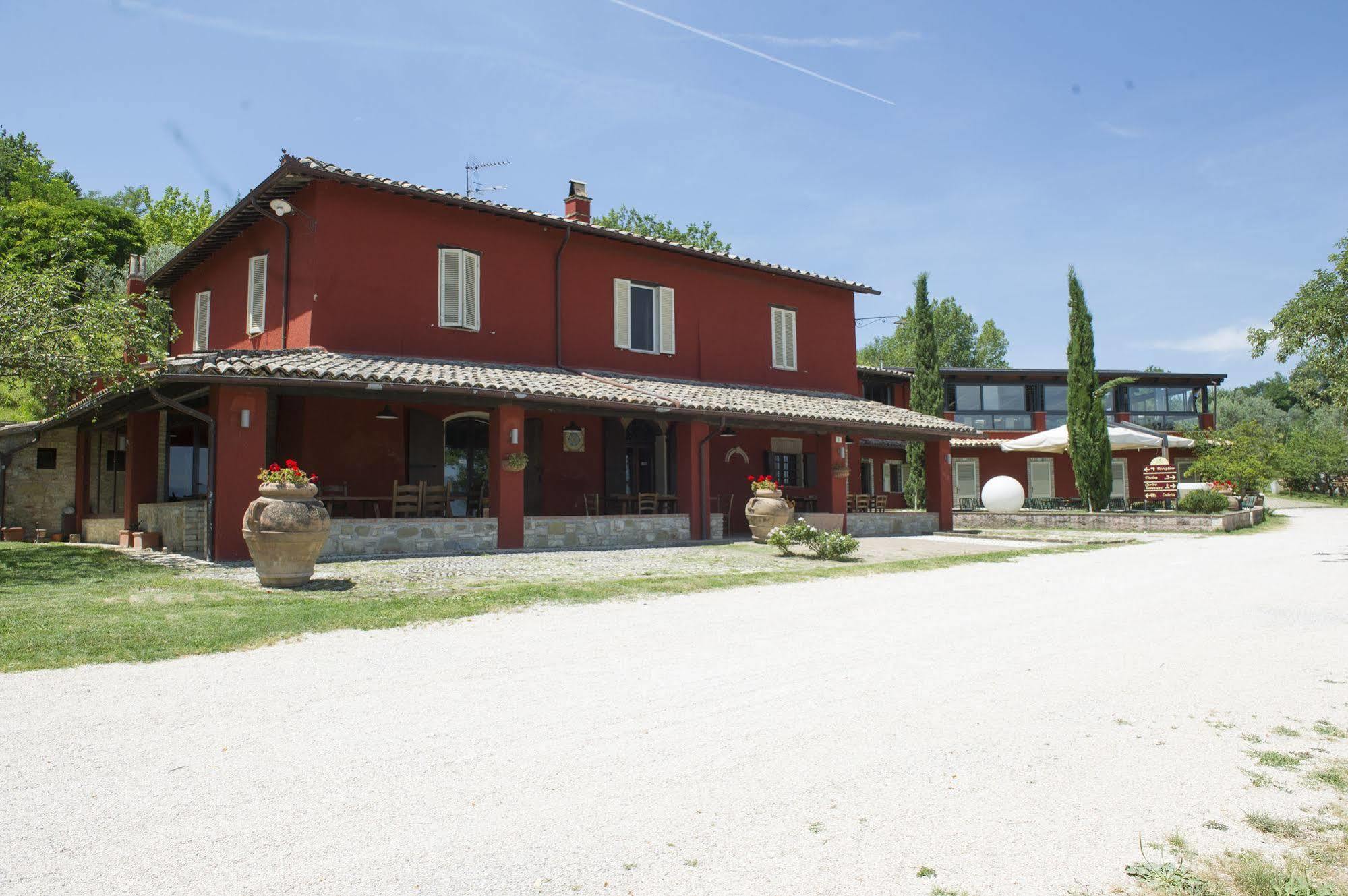 Il Poggio Dei Pettirossi Hotel Bevagna Exterior foto